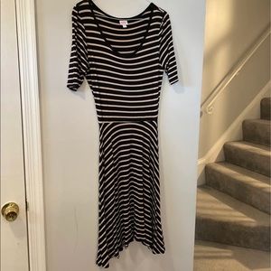 Lularoe Nicole dress